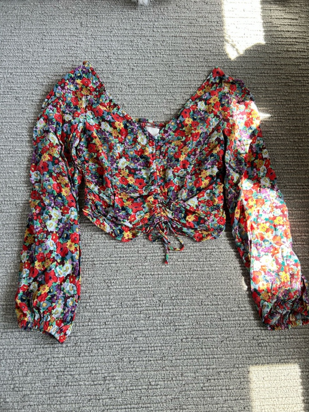 H&M Red Multi Floral Ruched Crop Blouse